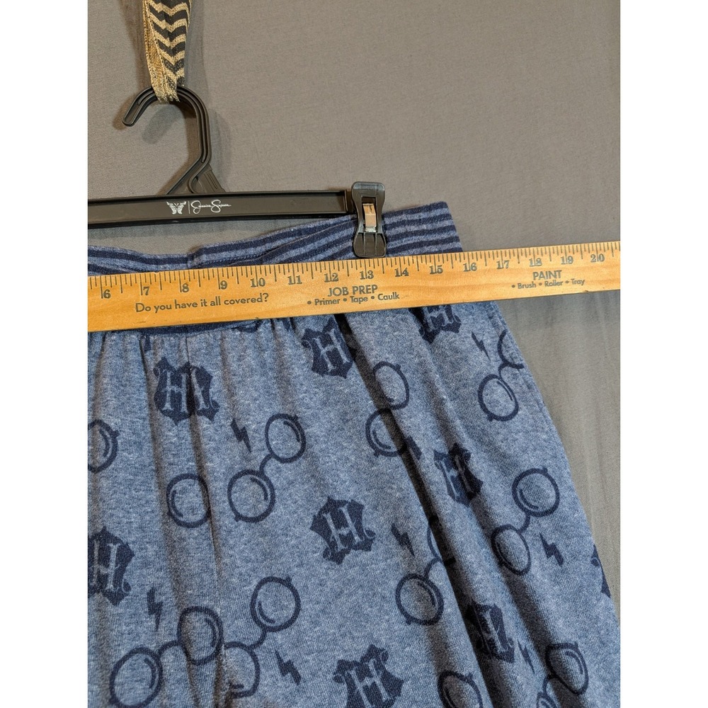 Harry Potter-themed gray jogger pajama Set Size XLarge - Picture 9 of 16